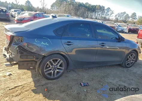 2019 Kia Forte Gt Line z USA, uszkodzony, nr VIN 3KPF34AD6KE124178